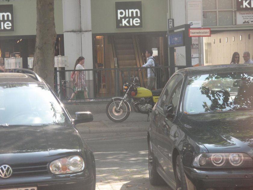  Berlin Honda 400/4 f2   