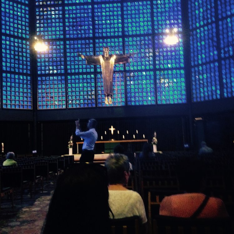  Inside The Hollow Tooth 